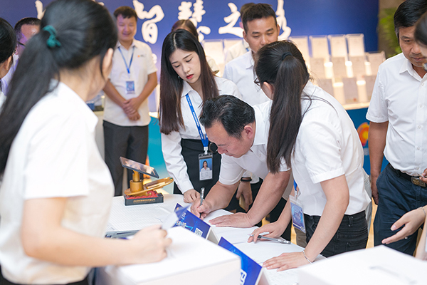 太陽能路燈，太陽能路燈廠家，太陽能路燈價格