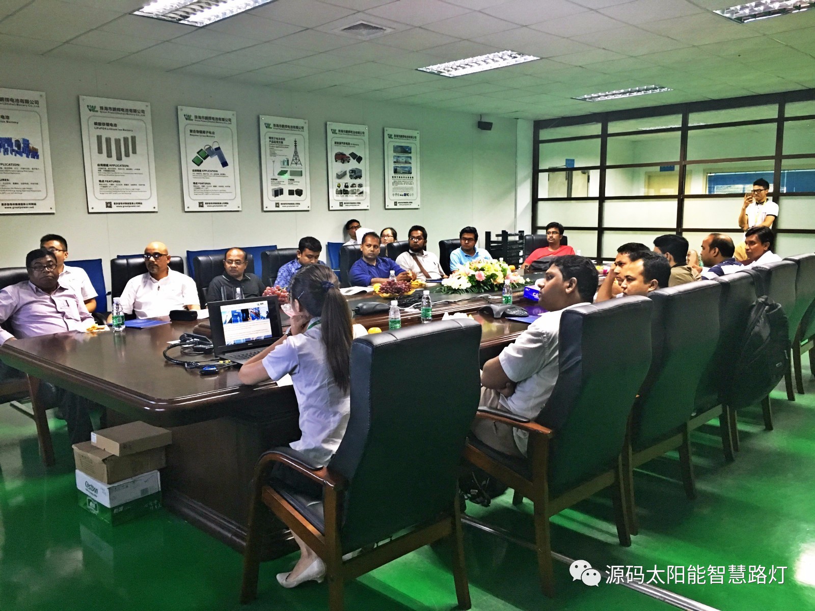 太陽(yáng)能,太陽(yáng)能路燈,路燈,太陽(yáng)臺(tái)路燈廠家