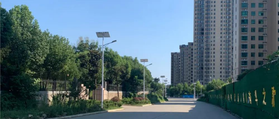 云鵬燈〡九萬里風安稅駕，云鵬今悔不卑飛